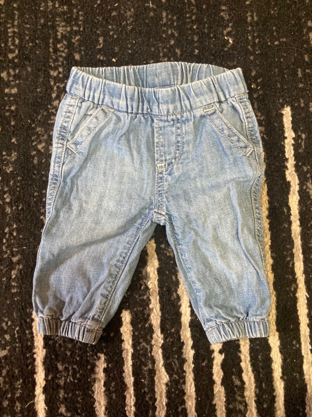 Baby Gap VINTAGE Pants EUC 0-3 Months Newborn Denim Elastic Kids Light Wash